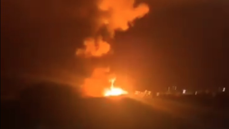 U.S. Airstrikes Hit Key Government Sites in Caracas